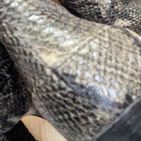 Nine West Faux Snakeskin Reptile Print High Heel Stiletto Pointed Toe Knee Boot - Picture 10 of 12